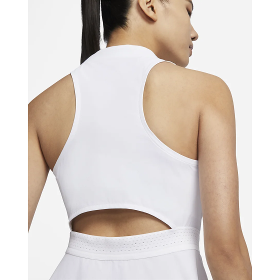 Nike Dri-FIT Advantage