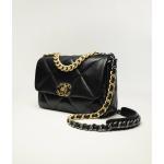 CHANEL 19 Bag