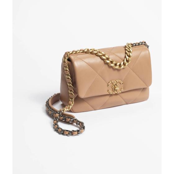 2024/25 Fall/Winter Preview Collection CHANEL 19 Handbag
